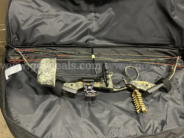 Nova PSE Crossbow w/ Soft Case