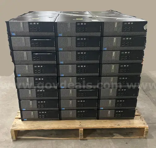 Desktop PC&#x27;s: 1 pallet of 72 Dell Optiplex 7020 SMALL CHASSIS desktops PC&#x27;s, used. All booted to BIOS, NO HARD DRIVES.