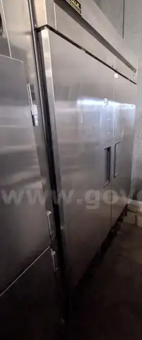 Freezers and coolers- 8 items (UNTESTED and Scrap)