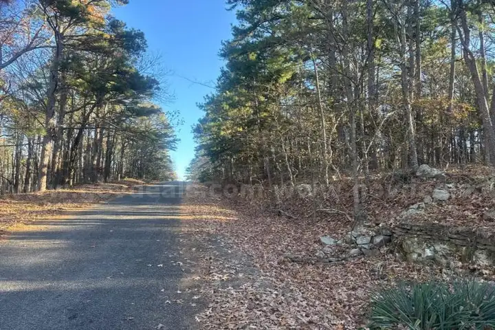 Delightful Fairfield Bay Lake Area Living Awaits in Fairfield Bay, Arkansas