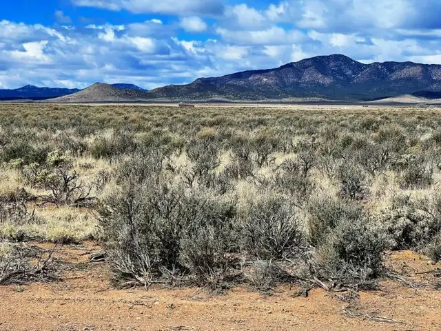 Charming Utah Mountain Lot with Road Frontage and Power &#x26; Stunning Mountain Views