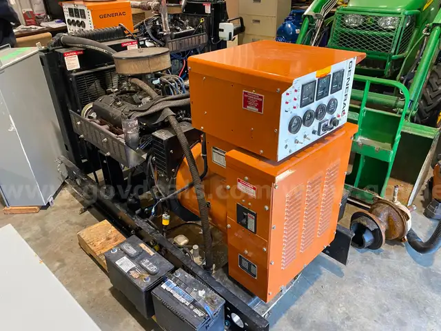 Generac Generator and Transfer Switch (Natural Gas Powered)