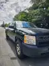 IS  CREWCAB TRUCK SILVERADO 1500 RUNS DRIVE