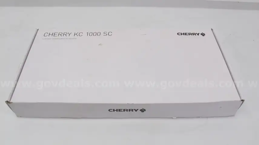 33 CHERRY KEYBOARD (NEW OPENED)
