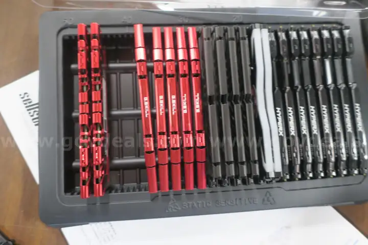 LOT OF (16) GAMING RAM DDR4  16 &#x26; 32 GB! - TESTED!