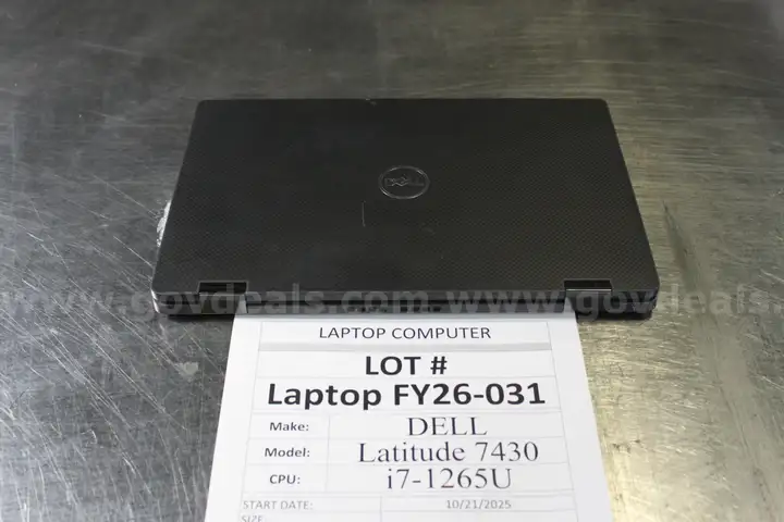 Lot of (8) Dell Latitude i7-1265U DDR4 32gb Laptops