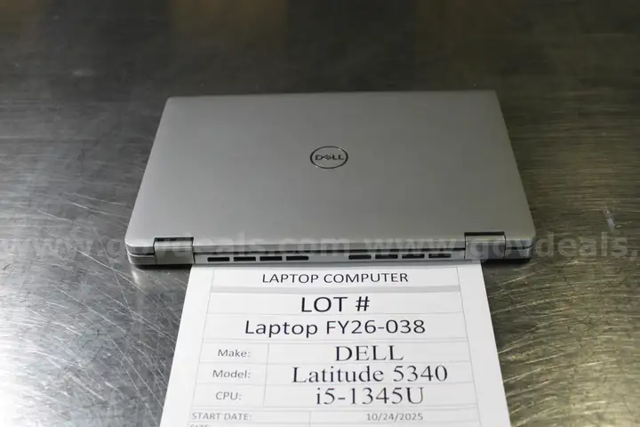 Lot of (9) Dell Latitude i5-1345U/1365U DDR4 16gb Laptops