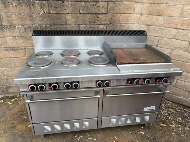 Garland double oven/cooktop/griddle