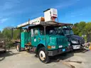 2000 International 4700 Bucket Truck