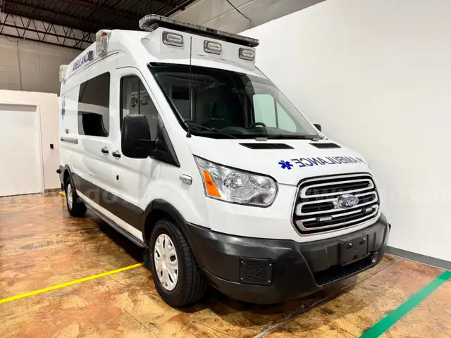 Ambulance AEV - 2015 Ford Transit Emergency Vehicle