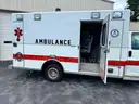 Ambulance LOW MILES - Chevy G4500 Excellance Type III Box