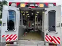 Ambulance LOW MILES - Chevy G4500 Excellance Type III Box