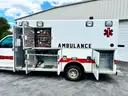 Ambulance LOW MILES - Chevy G4500 Excellance Type III Box