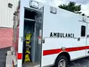 Ambulance LOW MILES - Chevy G4500 Excellance Type III Box