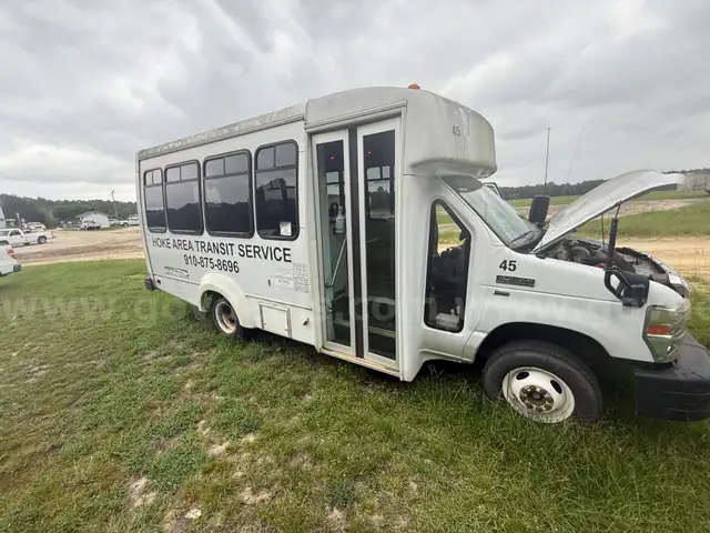 2016 Ford Econoline/Transportation Van