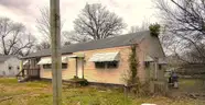 Duplex House close to downtown Evansville, IN and University of Evansville