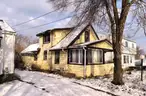 Single Family House in Flint, MI