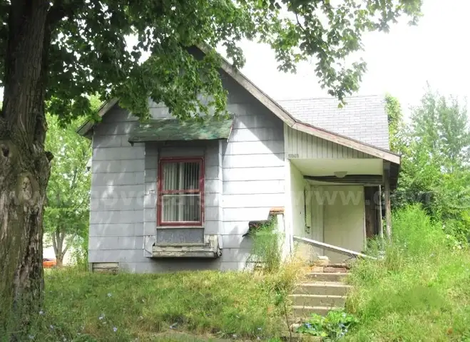 Single Family House near Indiana Wesleyan University