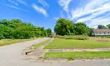 Large Lot (75&#x27; X 100&#x27;) in Southern Illinois