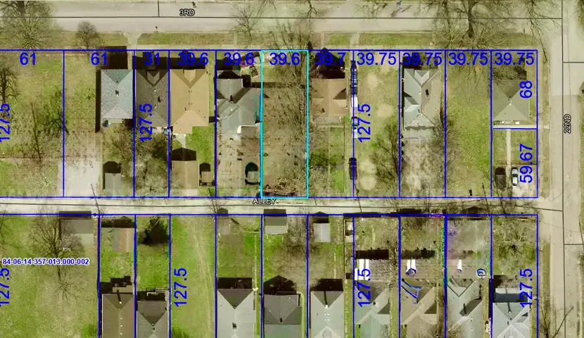 Large Residential Lot 1.5 Miles from Indiana State University