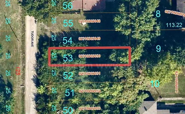 City Lot about 6 Miles from Downtown St. Louis