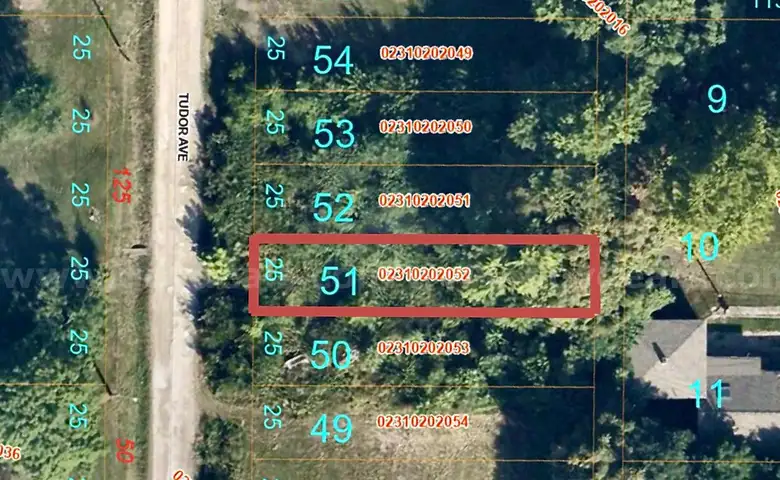 City Lot about 6 Miles from Downtown St. Louis