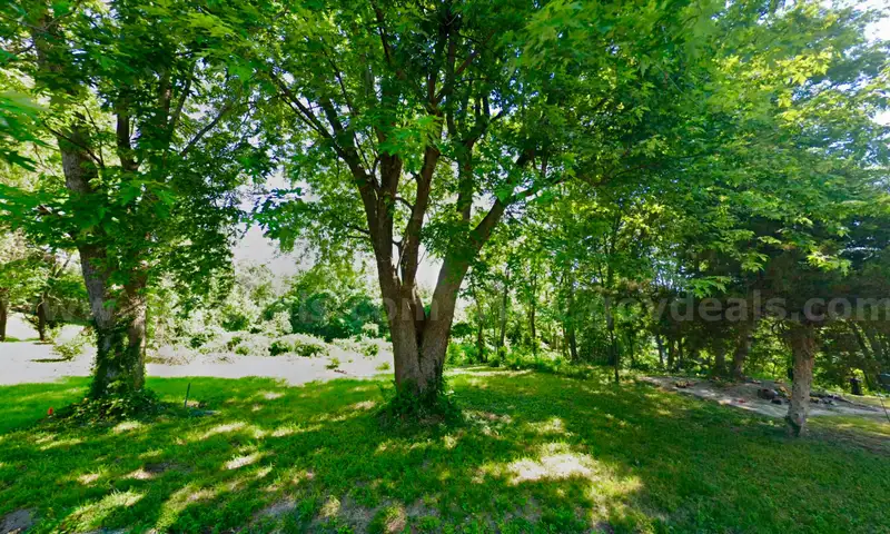 0.76 Ac City Lot in Caseyville, IL