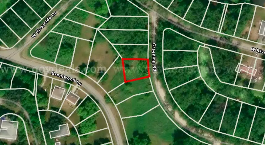 Large Lot North-West Chicago Area (McHenry, IL)