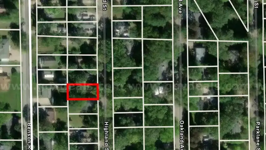 Large Residential City Lot in Morris, MI - 8.0 Miles from University of Michigan