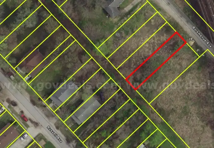 City Lot about 3.7 Miles from Downtown St. Louis