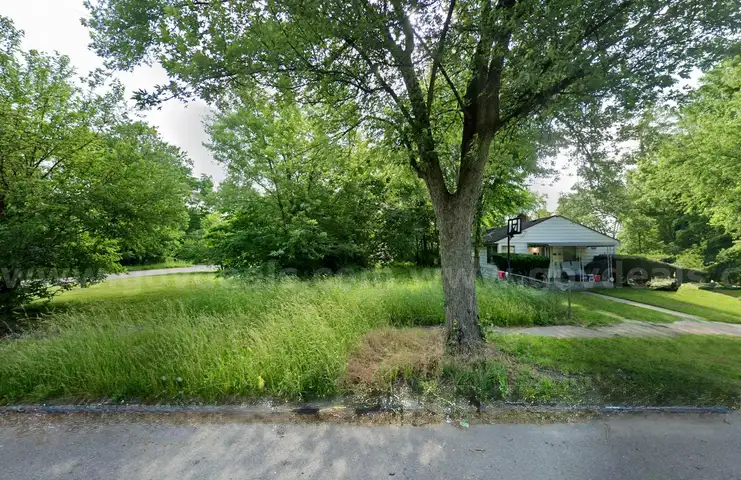 Large Residential Lot 2.6 Miles from University of Notre Dame