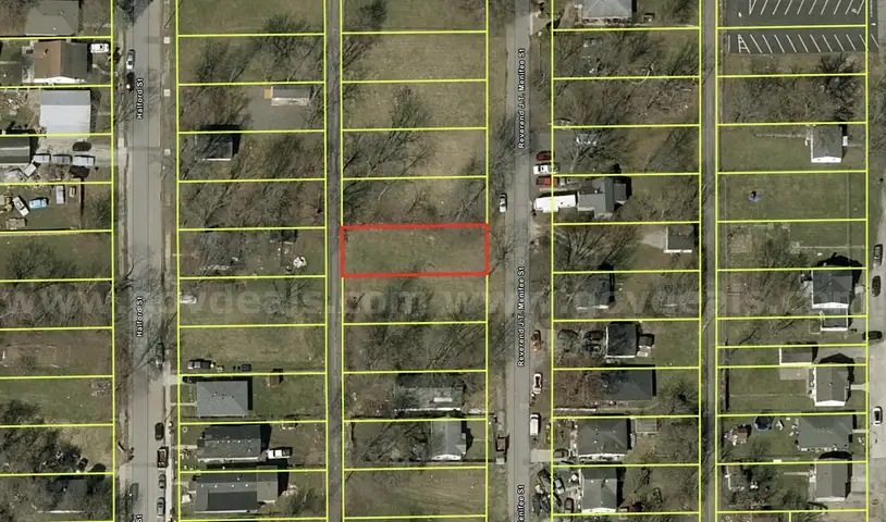 (42&#x27; X 124&#x27;) Residential City-lot in Anderson, IN, 38 Miles North-East of Indianapolis,
