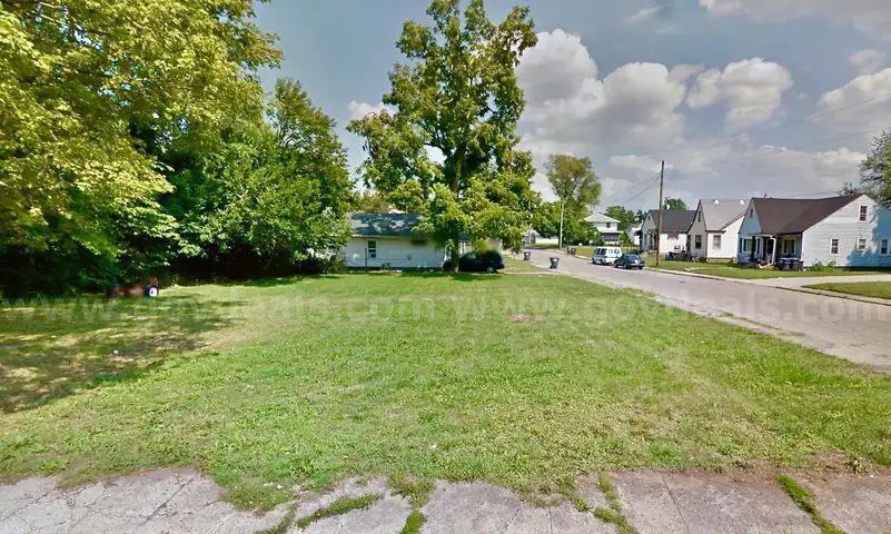 (0.13 Ac) Residential City-lot in Anderson, IN, 38 Miles North-East of Indianapolis,