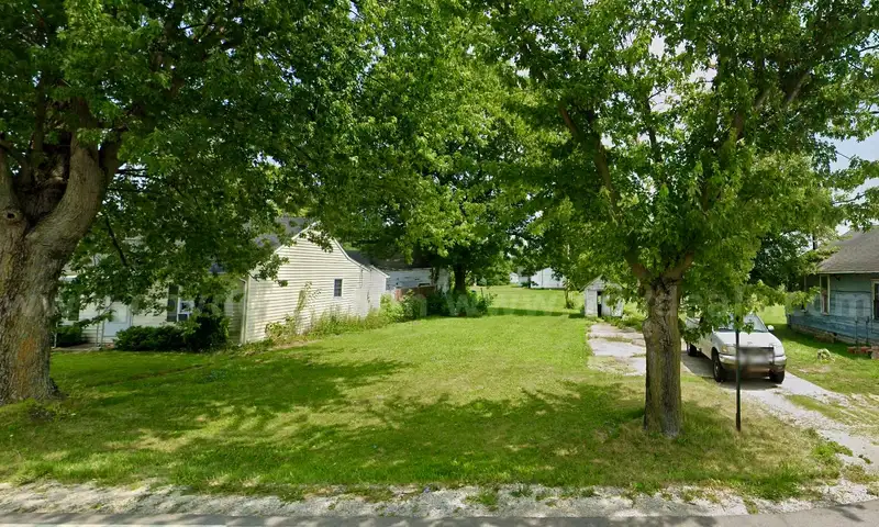 63&#x2019; X 99&#x2019; Residential City lot in VAN BUREN, IN