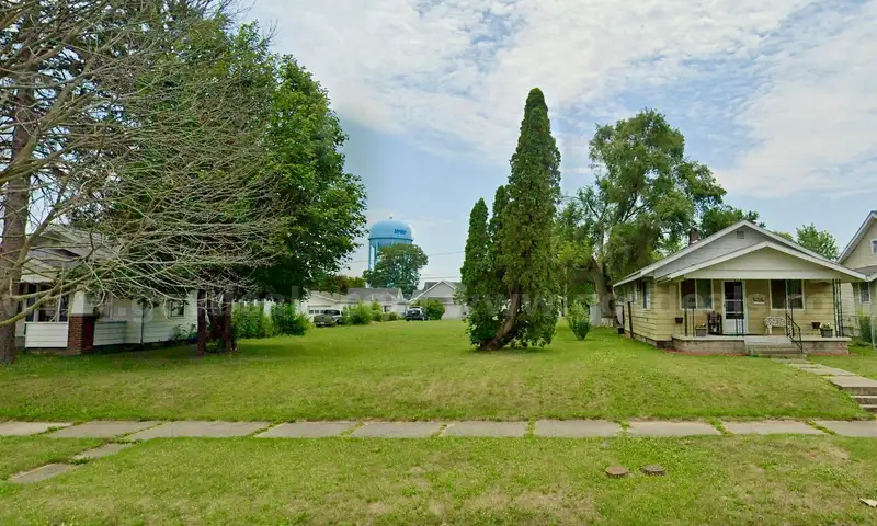 42&#x2019; X 132&#x2019; Residential City lot near Indiana Wesleyan University