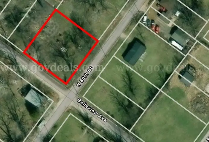 ($1-Bid) (125' X 125' ) (0.36 Acres) City Lot about 9.2 Miles from Downtown St. Louis