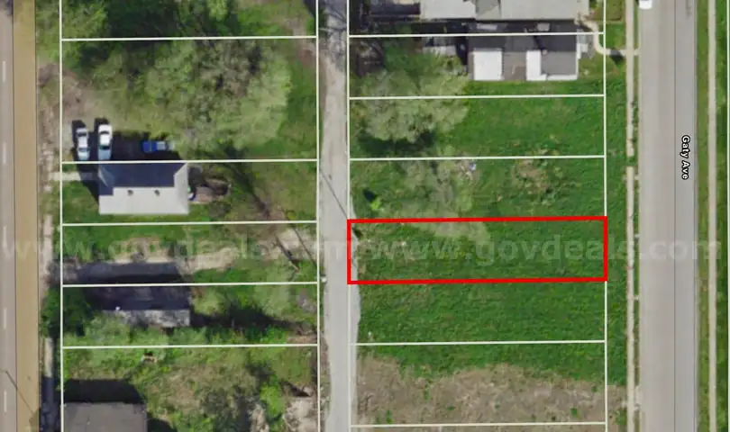 ($1-Bid) (No Reserve) City Lot about 4.3 Miles from Downtown St. Louis