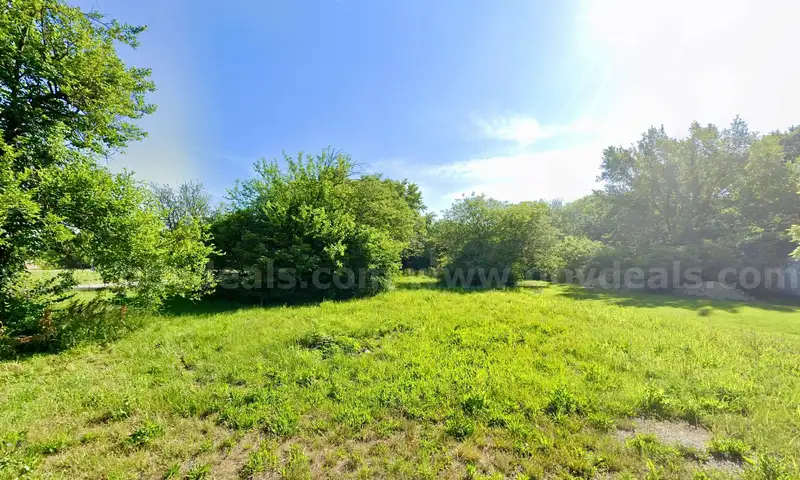 ($1-Bid) (No Reserve) City Lots about 2.9 Miles from Downtown St. Louis