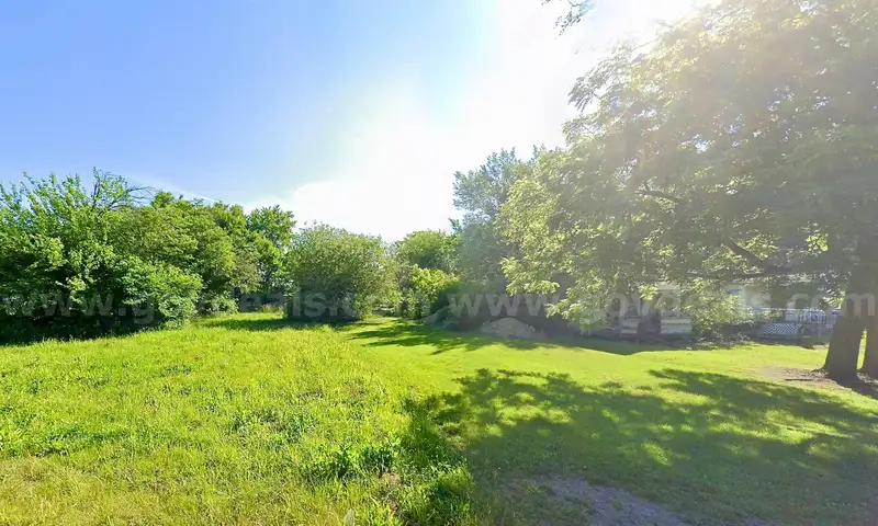 ($1-Bid) (No Reserve) City Lots about 2.9 Miles from Downtown St. Louis