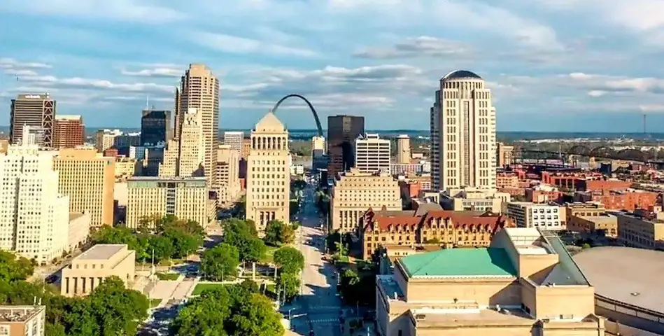 4-adjacent City Lots about 3.7 Miles from Downtown St. Louis