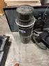 Sand blasting cabinet