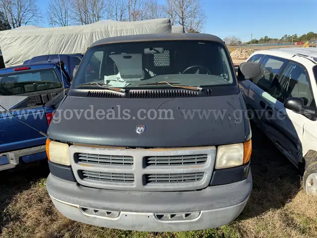 2000 Dodge Ram Van