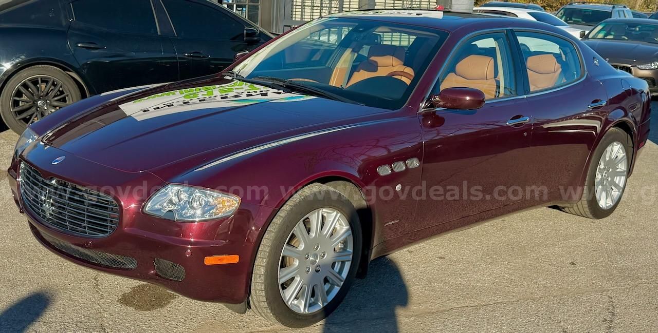 402-407 1/43 マセラティ Quattroporte GTS 402-407 1/43 マセラティ Quattroporte GTS - メルカリ