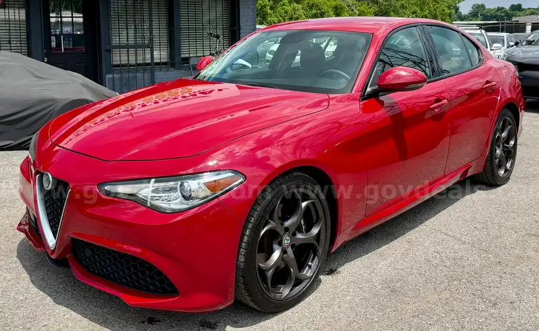 2017 Alfa Romeo Giulia T1 Sedan