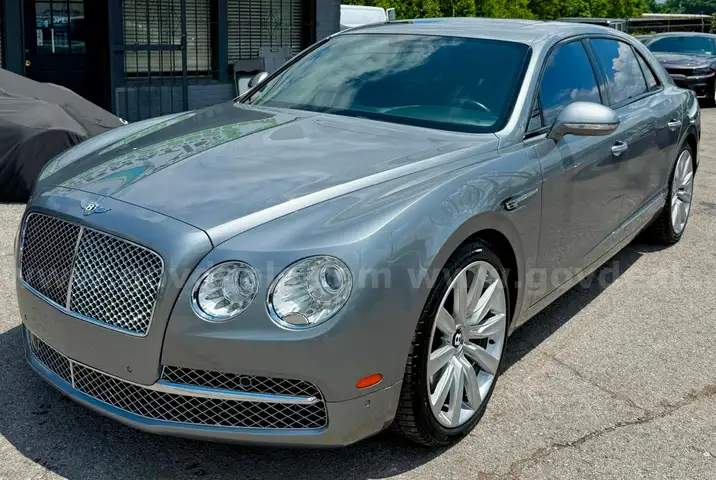 2014 Bentley Continental Flying Spur