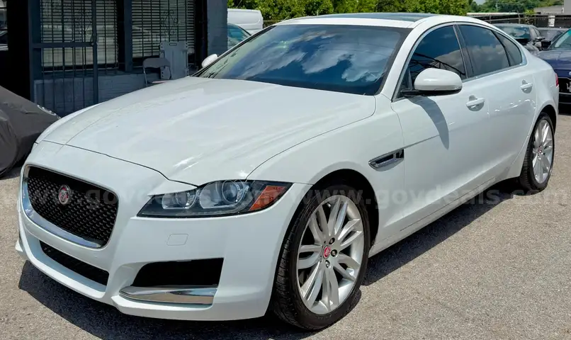 2017 Jaguar XF-Series