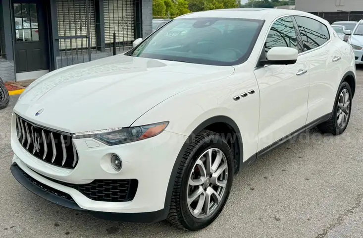 2017 Maserati Levante