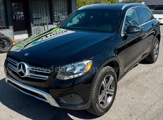 2018 Mercedes-Benz GLC 300