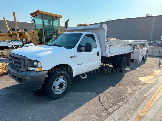 2002 Ford F-450 SD