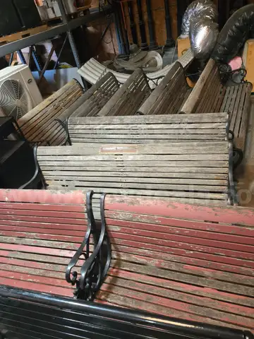 9) Park Benches